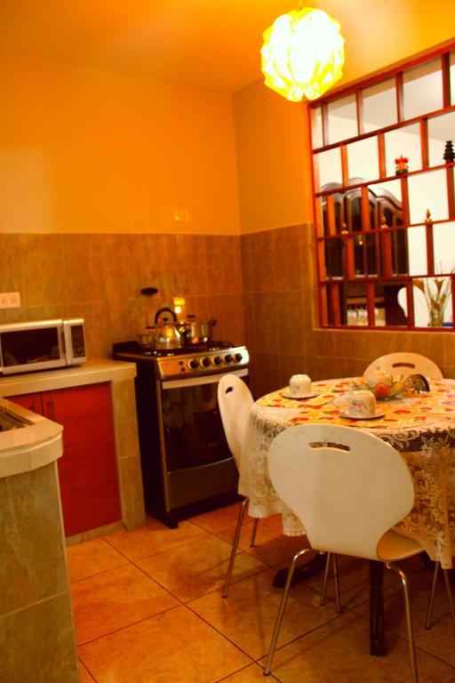 Taytaypa Rooms & Apartments Lima Airport Exterior photo