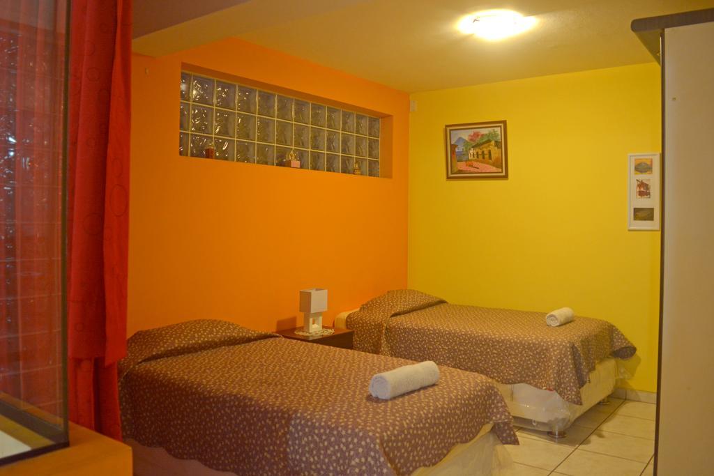 Taytaypa Rooms & Apartments Lima Airport Exterior photo